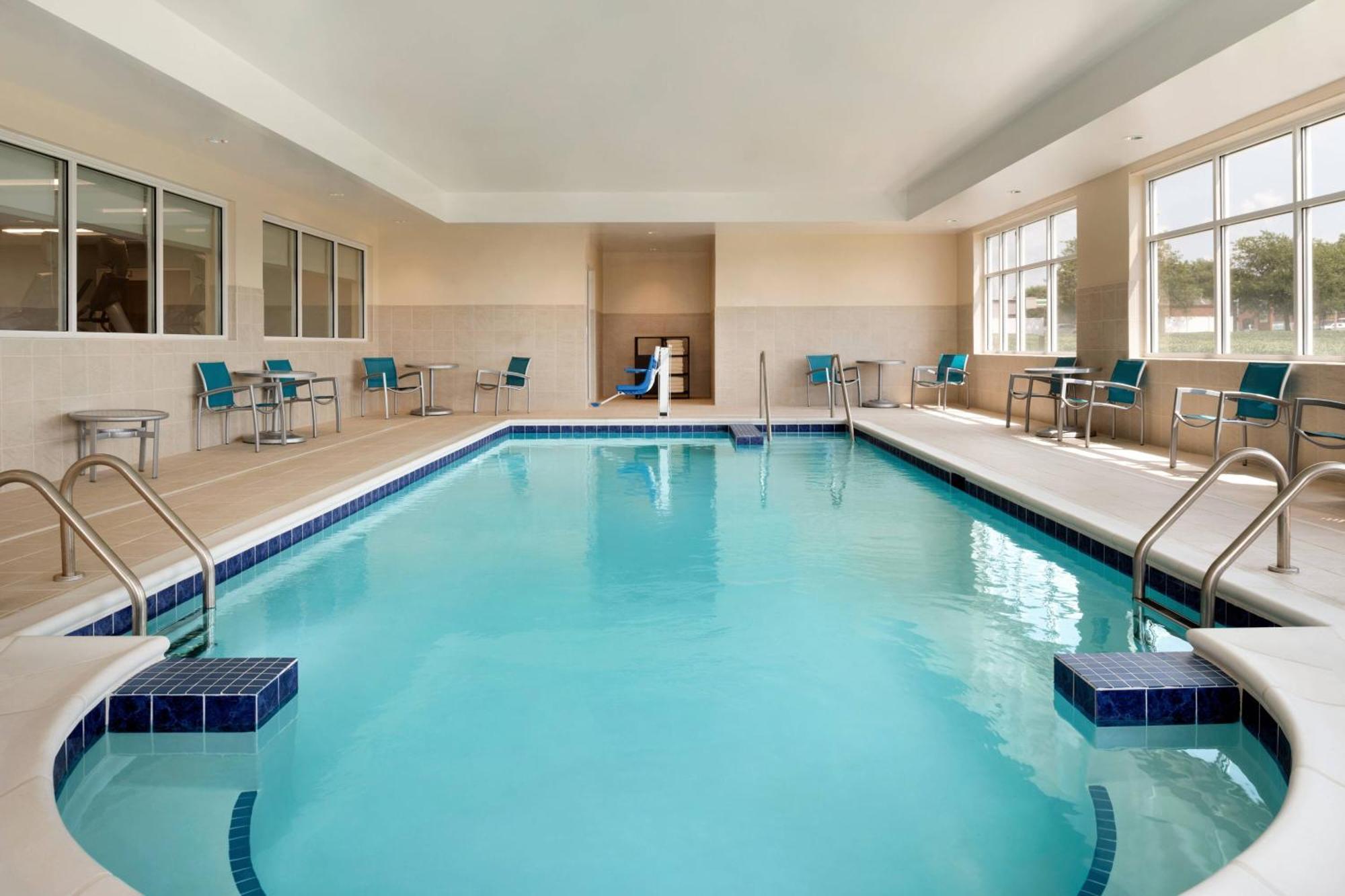 Towneplace Suites By Marriott Joliet Minooka Exterior foto